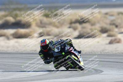 media/Dec-07-2025-CVMA (Sun) [[3e7d2de5dc]]/Race 10-Formula 40 Open/